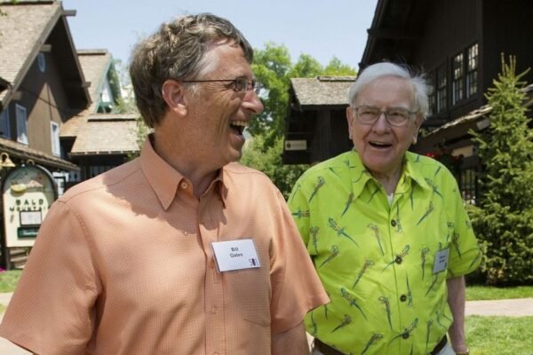 Buffett Doubles Down Despite New Gates Controversy!