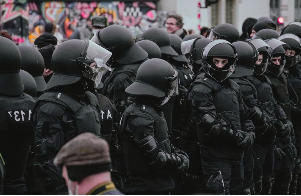 Exclusive ICE Steps In as Airport Delays Spiral