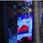 Private Credit Crisis Warning Signals Growing Market Stress