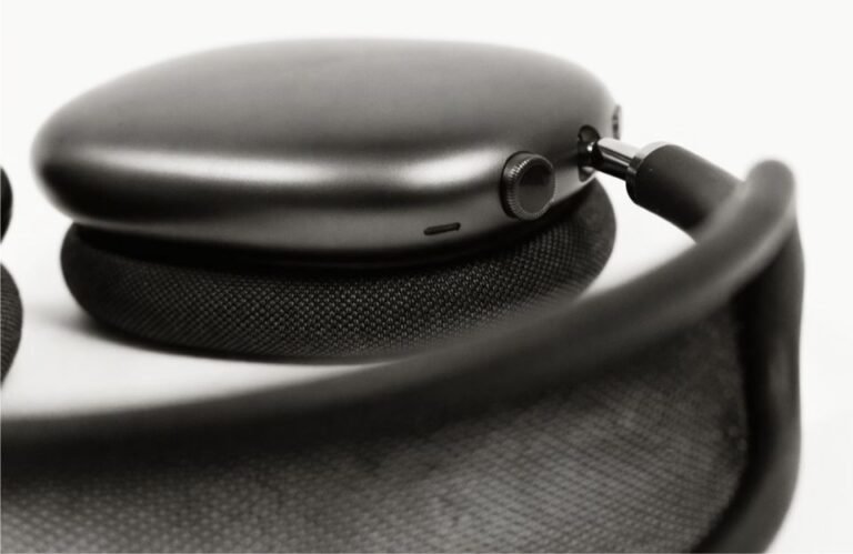 Revealed: Apple’s New AirPods Max 2 Raised Red Flags