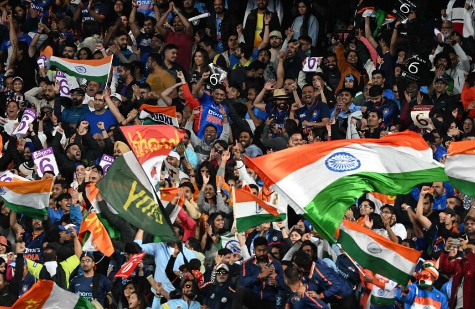 “The Mission for the Match Against OFI Revealed”: Fans and Experts React Worldwide