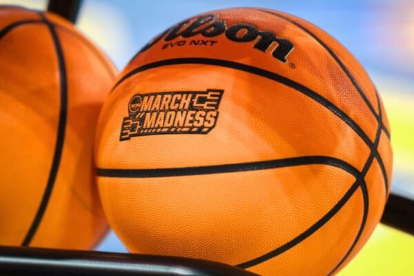 MI Pushed UConn to the Edge in March Madness Thriller!