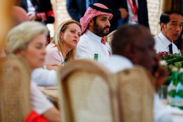 Meloni Lands in Riyadh for Bold New Gulf Push