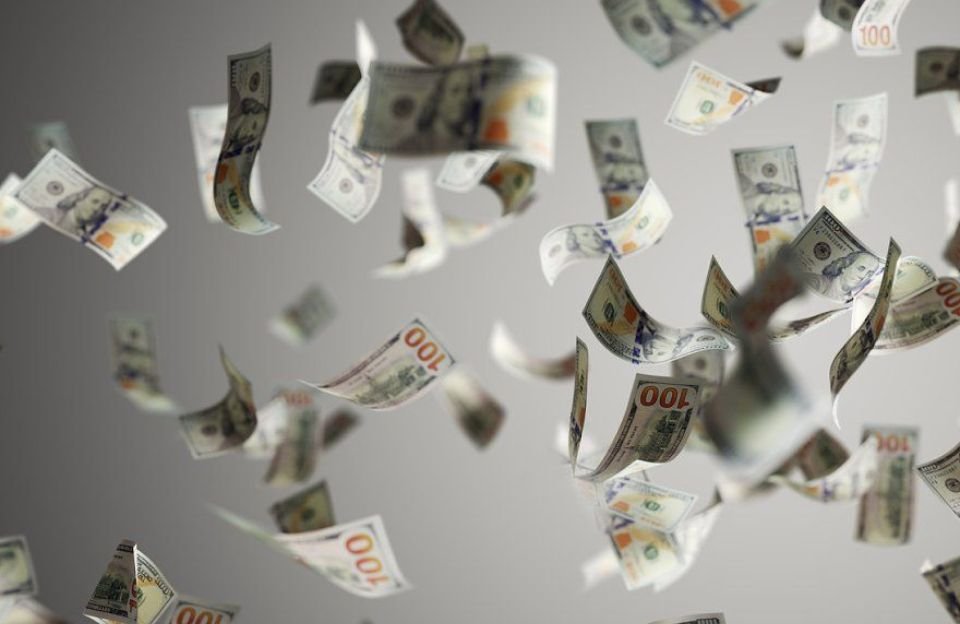 Policy Fog Dollar Surge Exposes a New Volatility Regime